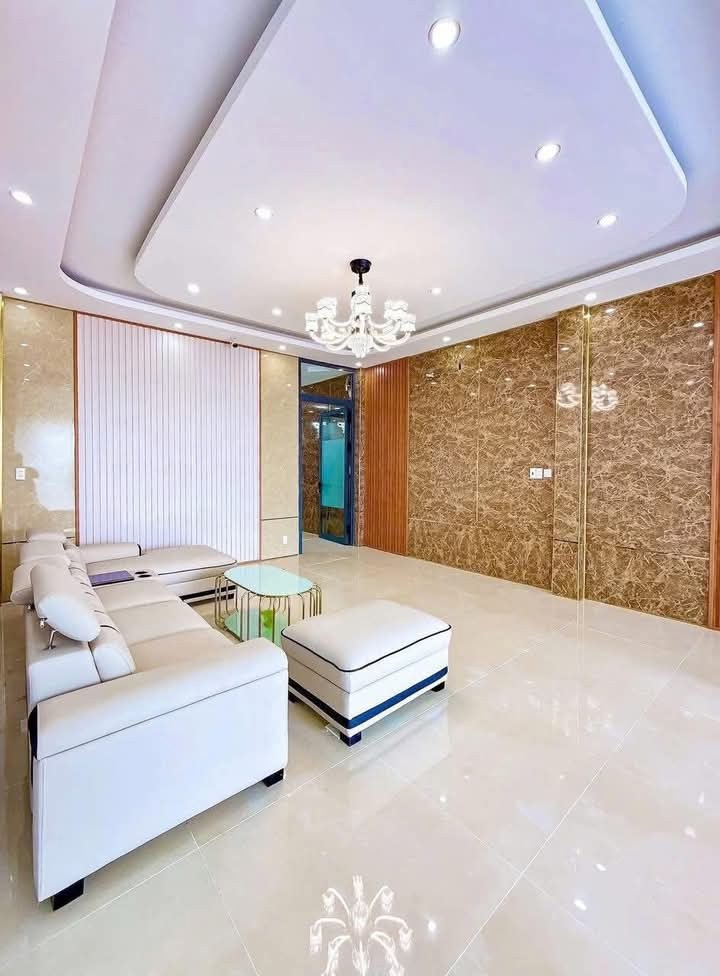 Nhà Phố Cao Cấp Hoàng Sâm - Nghĩa Đô, Cầu Giấy: Giá 30 Tỷ, Diện Tích 80m²
