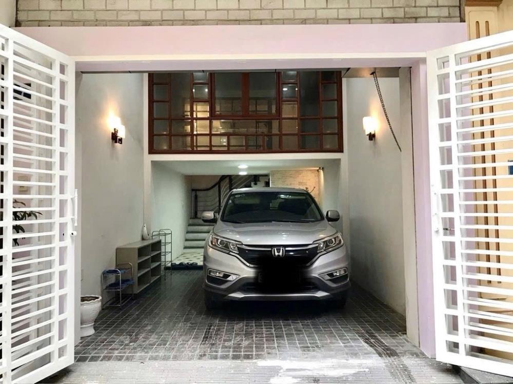 Bán nhà phố Vĩnh Phúc - Ô tô vào nhà - Kinh doanh - 16.8 tỷ