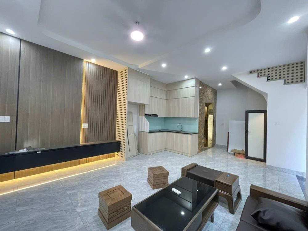 Bán Nhà Lô Góc Trung Tâm Thanh Xuân - 45m² x 6 Tầng, Có Thang Máy - Giá 11.5 Tỷ