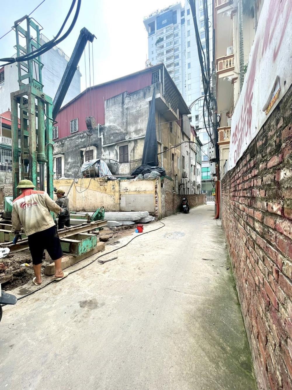 Đất lô góc 135m² Phú Xá, Tây Hồ - Ô tô vào nhà, sát Packexim - Giá 29.5 tỷ