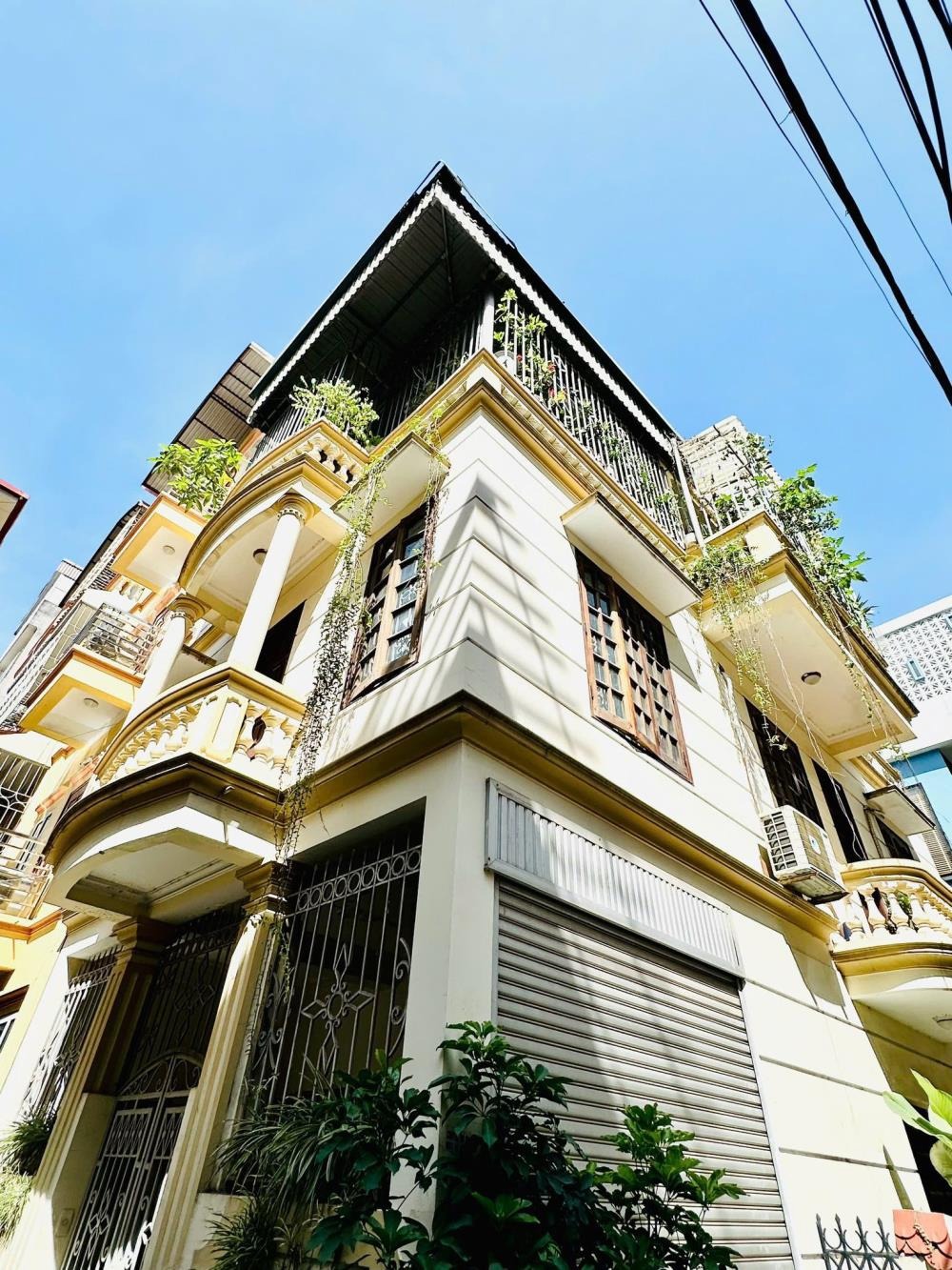 🏠 Dịch Vọng - Cầu Giấy - 70m² x Mt 4.5m - Vị Trí Đắc Địa, Ô Tô Đỗ Cửa