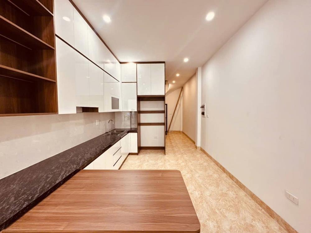 Bán Nhà Phố Đại Từ - 45m2, 6 Tầng, Mặt Tiền 4m, Thang Máy, Gần Hồ Linh Đàm