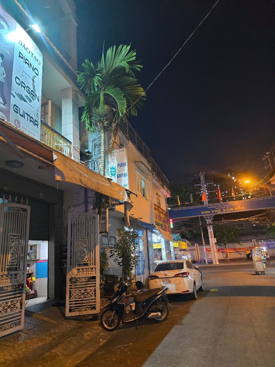 Cho thuê mặt bằng tầng trệt, gác 50m2 Khu Cư Xá Ngân Hàng, P.Tân Thuận Tây, Quận 7 | Giá Tốt