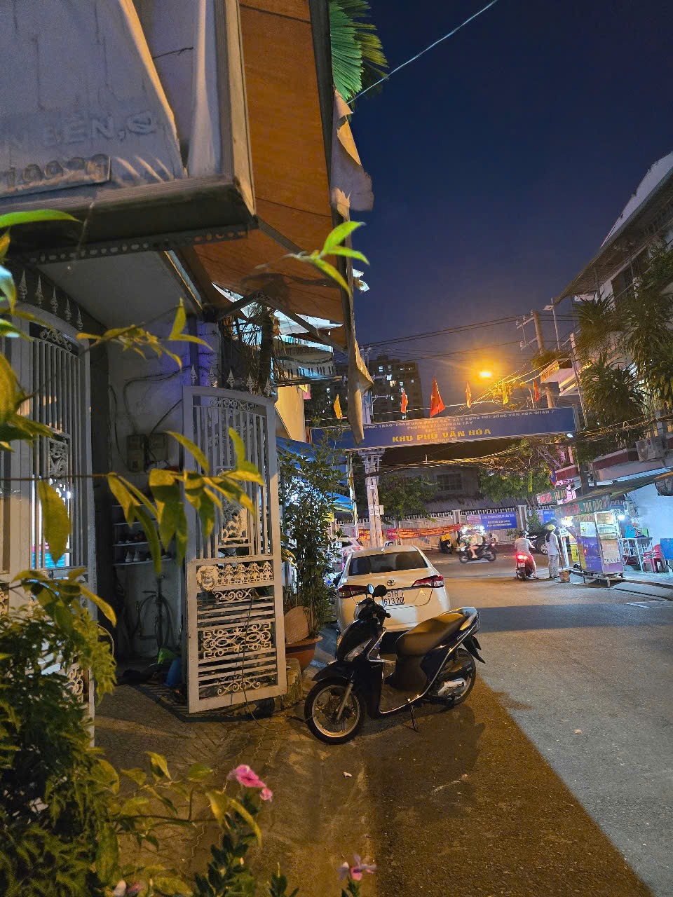 Cho thuê mặt bằng tầng trệt, gác 50m2 Khu Cư Xá Ngân Hàng, P.Tân Thuận Tây, Quận 7 | Giá Tốt