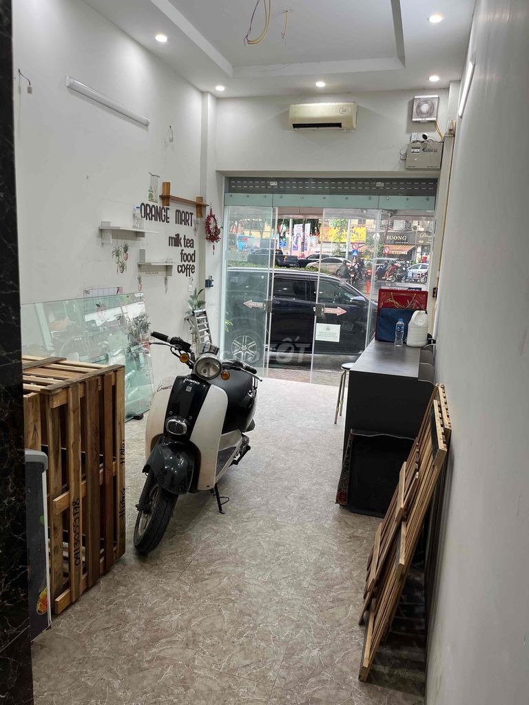 Cho Thuê Cửa Hàng, Văn Phòng Ngã Tư Kim Mã - Daewoo - Nguyễn Chí Thanh - Giá Tốt