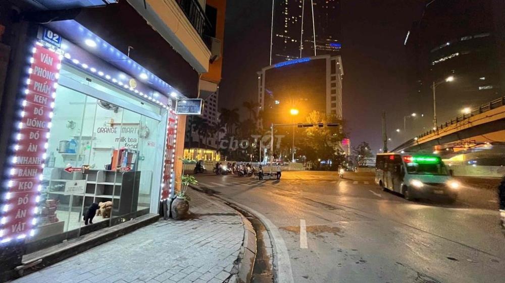 Cho Thuê Cửa Hàng, Văn Phòng Ngã Tư Kim Mã - Daewoo - Nguyễn Chí Thanh - Giá Tốt