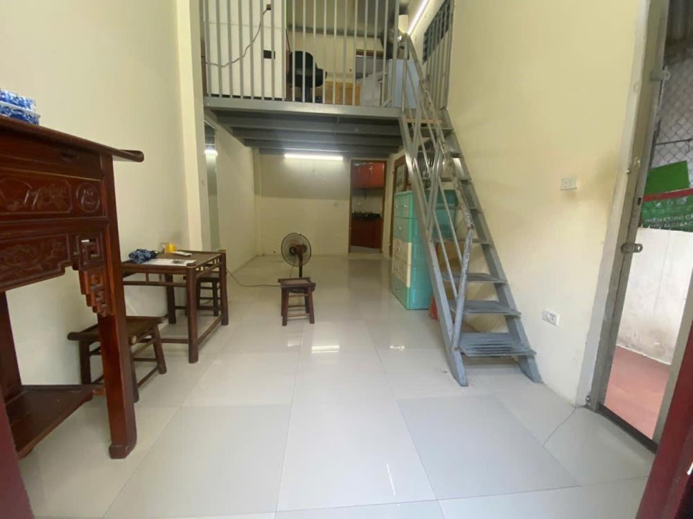 Cho Thuê Nhà 35m2 Xuân La, Tây Hồ - Full Nội Thất, Ô Tô Đỗ Cửa