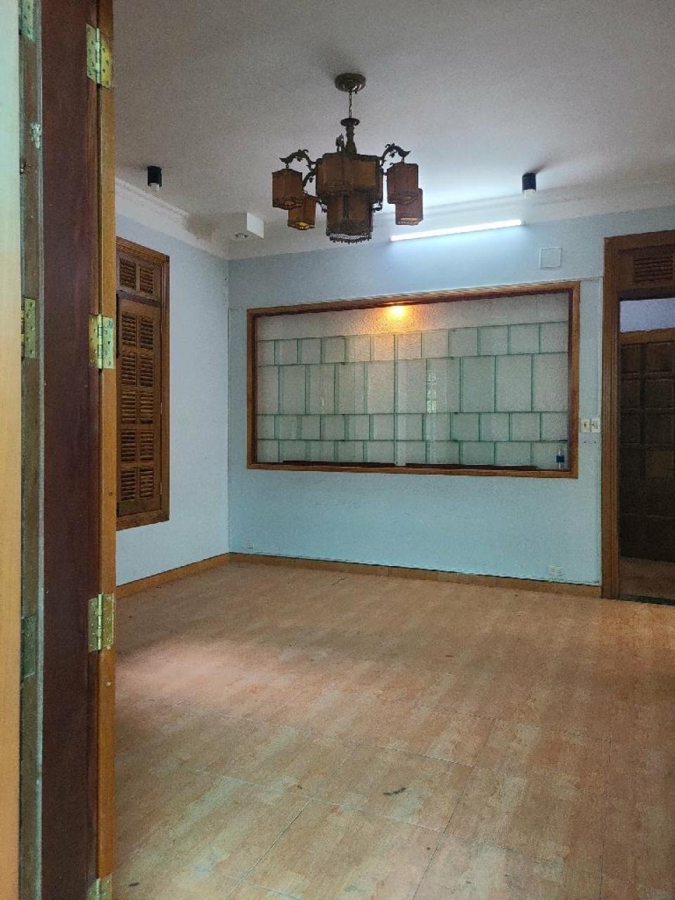Biệt Thự Góc 3 Tầng, View Sông, 230m2 - Giá 23 Tỷ (TL)