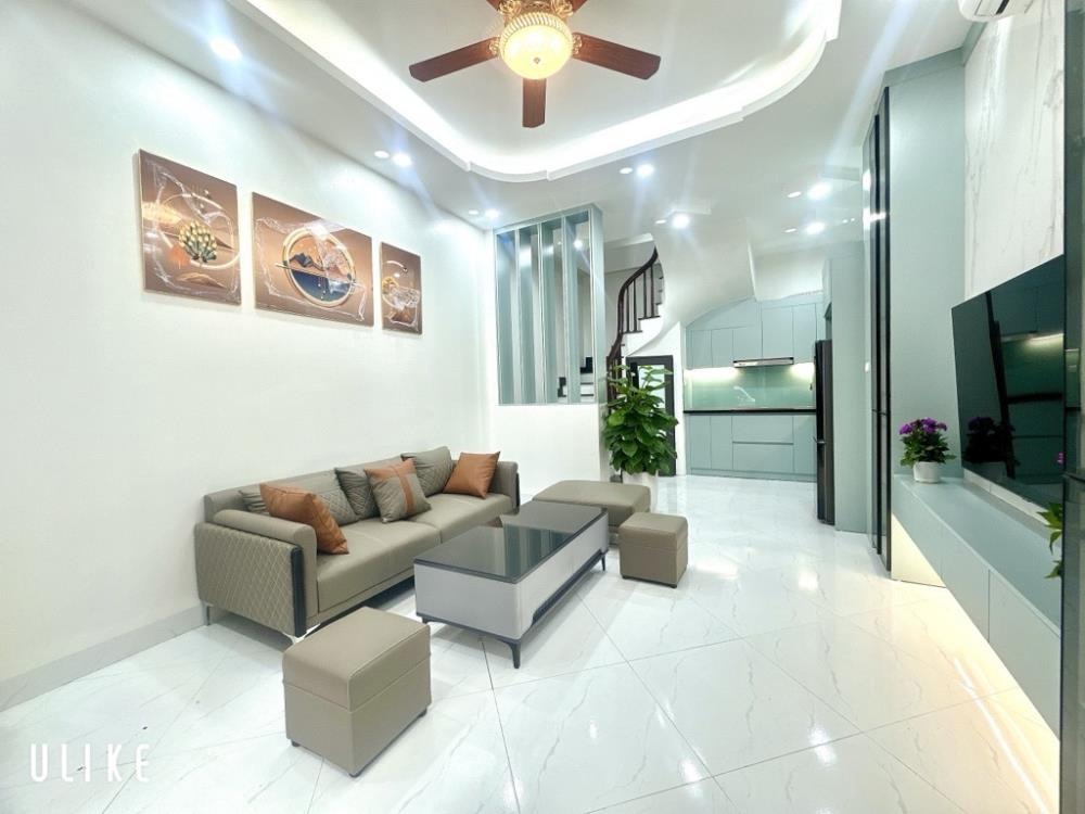 Nhà Mới Trần Đại Nghĩa - Lô Góc - 5 Tầng - Full Nội Thất - 10 Tỷ