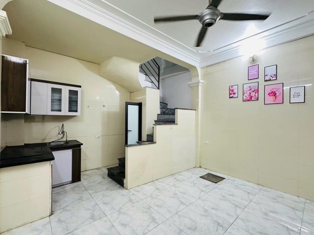 Nhà 4 Tầng, Vị Trí Đẹp Vĩnh Hưng, Hoàng Mai - 4 Tỷ Sổ Đỏ