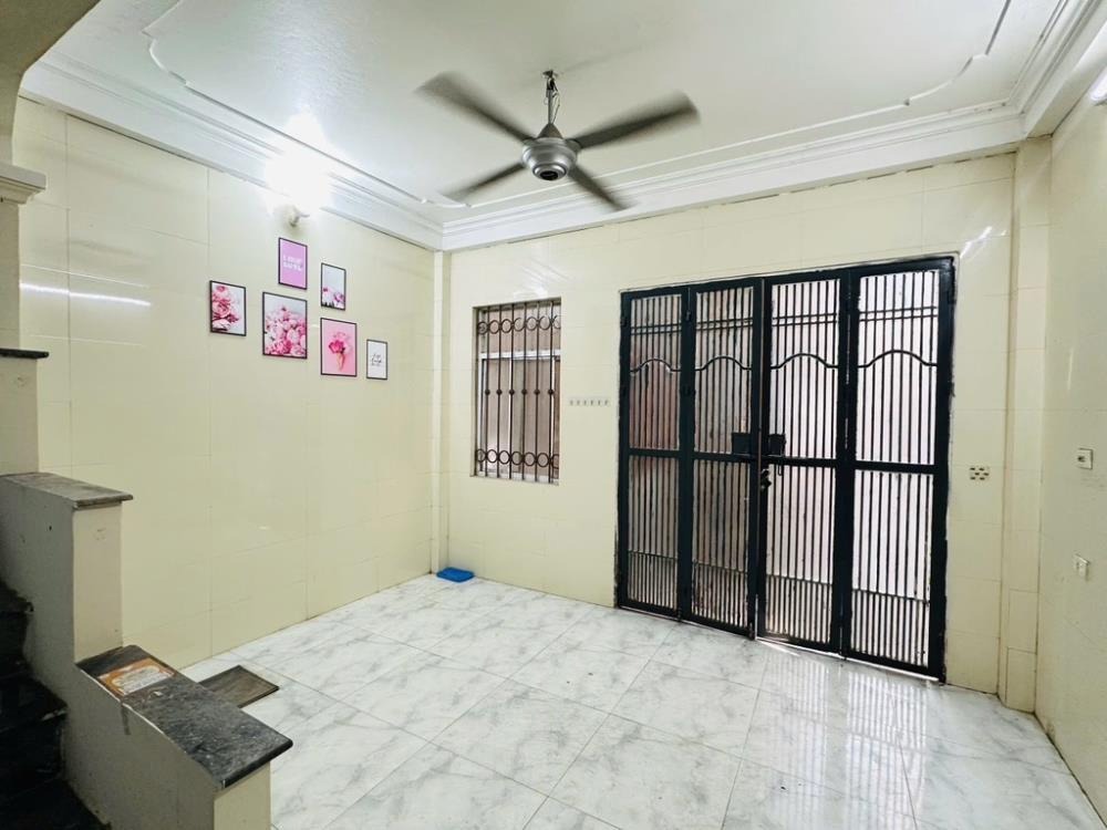 Nhà 4 Tầng, Vị Trí Đẹp Vĩnh Hưng, Hoàng Mai - 4 Tỷ Sổ Đỏ