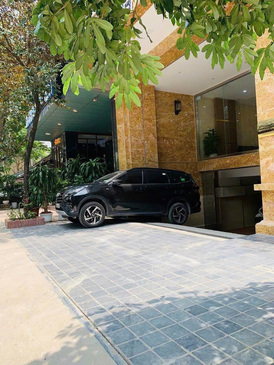Cho Thuê Văn Phòng Cao Cấp 140m2 - 40 Triệu/Tháng - Dịch Vọng Hậu, Cầu Giấy