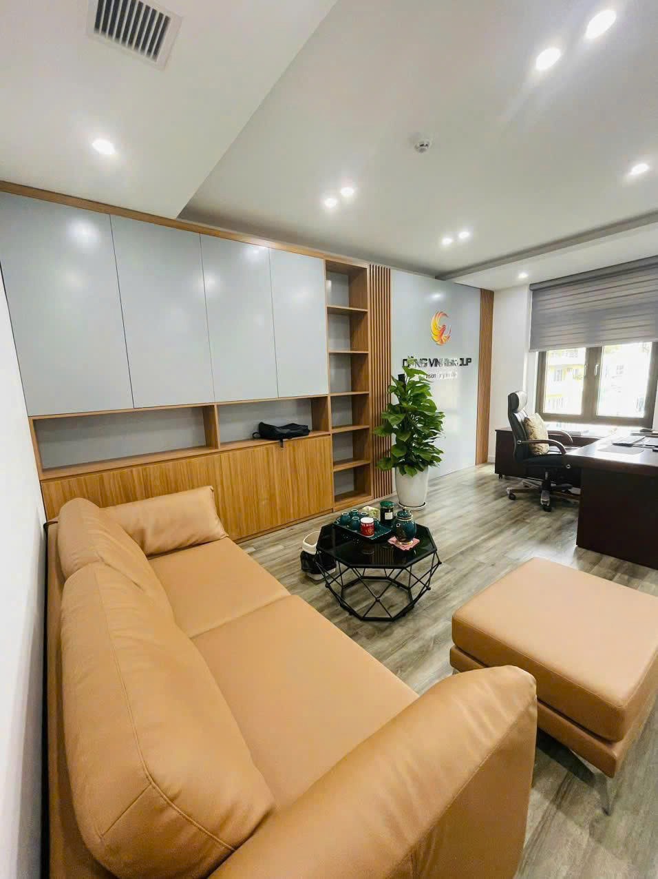 Cho Thuê Văn Phòng Cao Cấp 140m2 - 40 Triệu/Tháng - Dịch Vọng Hậu, Cầu Giấy