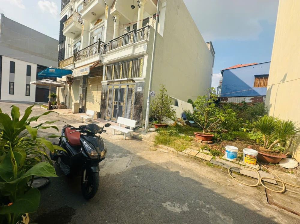 Bán Đất Full Thổ Cư Đặng Thúc Vĩnh, Hóc Môn - 132m2, SHR - Giá Tốt