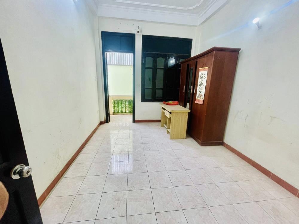 Bán nhà trần cung 54m2 - Mặt tiền 3.7m - Ngõ nông 3 gác - Giá 8.5 tỷ