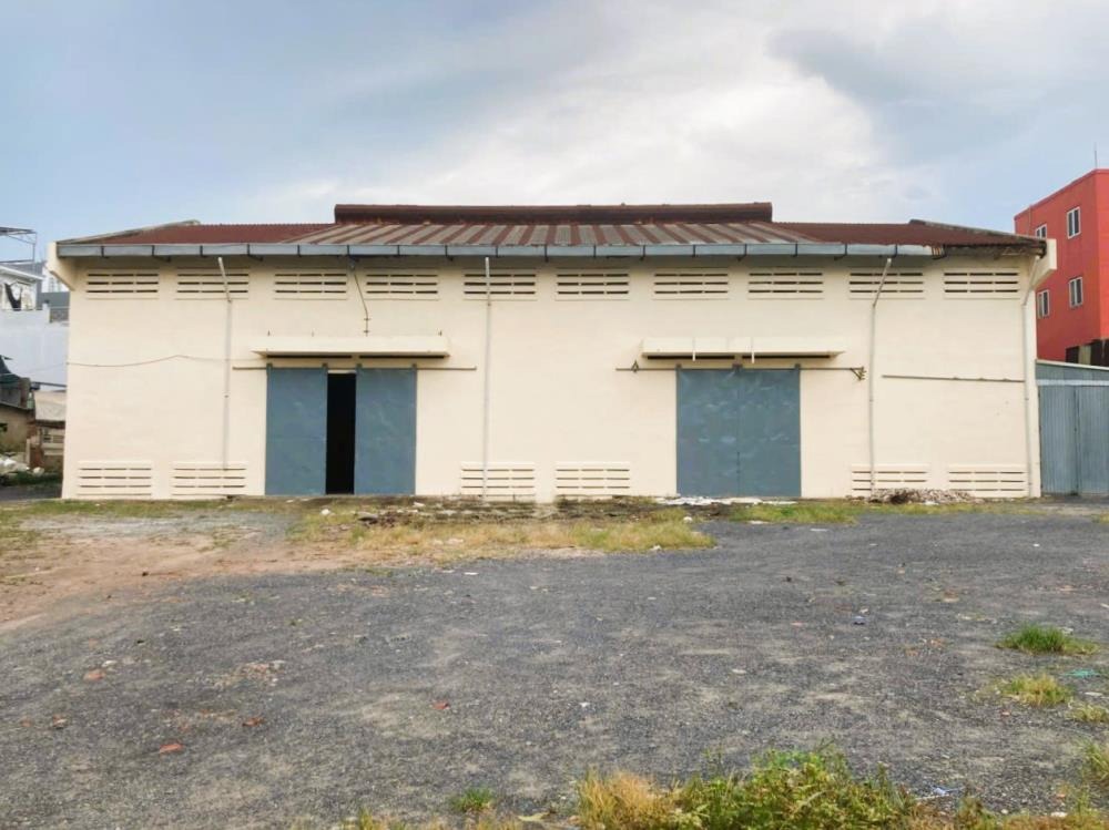 Cho Thuê Kho Bãi Hóc Môn Rộng Rãi, Giá Tốt - Diện Tích Lên Đến 2600m²