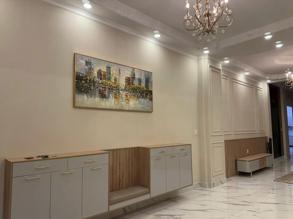 Nhà phố trung tâm Quận 1, nở hậu 6.8m - Giá 25 tỷ