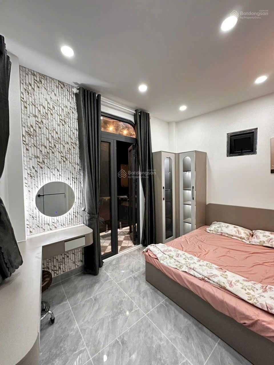 Duy Nhất 1 Đời Chủ Nhà (4x16m) 5 Tầng, 6 PN, 6 WC, Hẻm Xe Hơi - Chu Văn An, Bình Thạnh