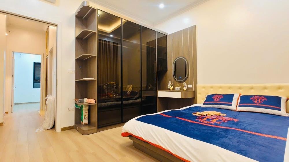 Bán Nhà Đẹp Thái Hà Đống Đa 45m2 5 Tầng Mặt Tiền 4m - Giá Tốt