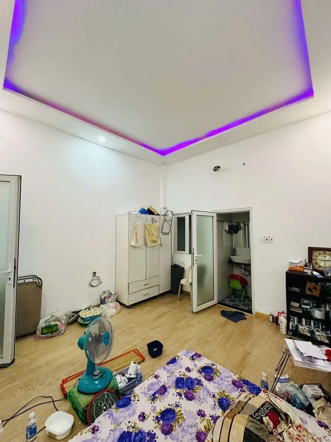 Bán Nhà Mặt Tiền Thạch Lam, Tân Phú - 4 Tầng, 85m² - Giá 12.98 Tỷ