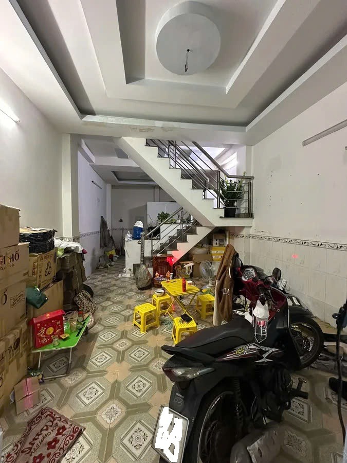 Bán Nhà Mặt Tiền Thạch Lam, Tân Phú - 4 Tầng, 85m² - Giá 12.98 Tỷ