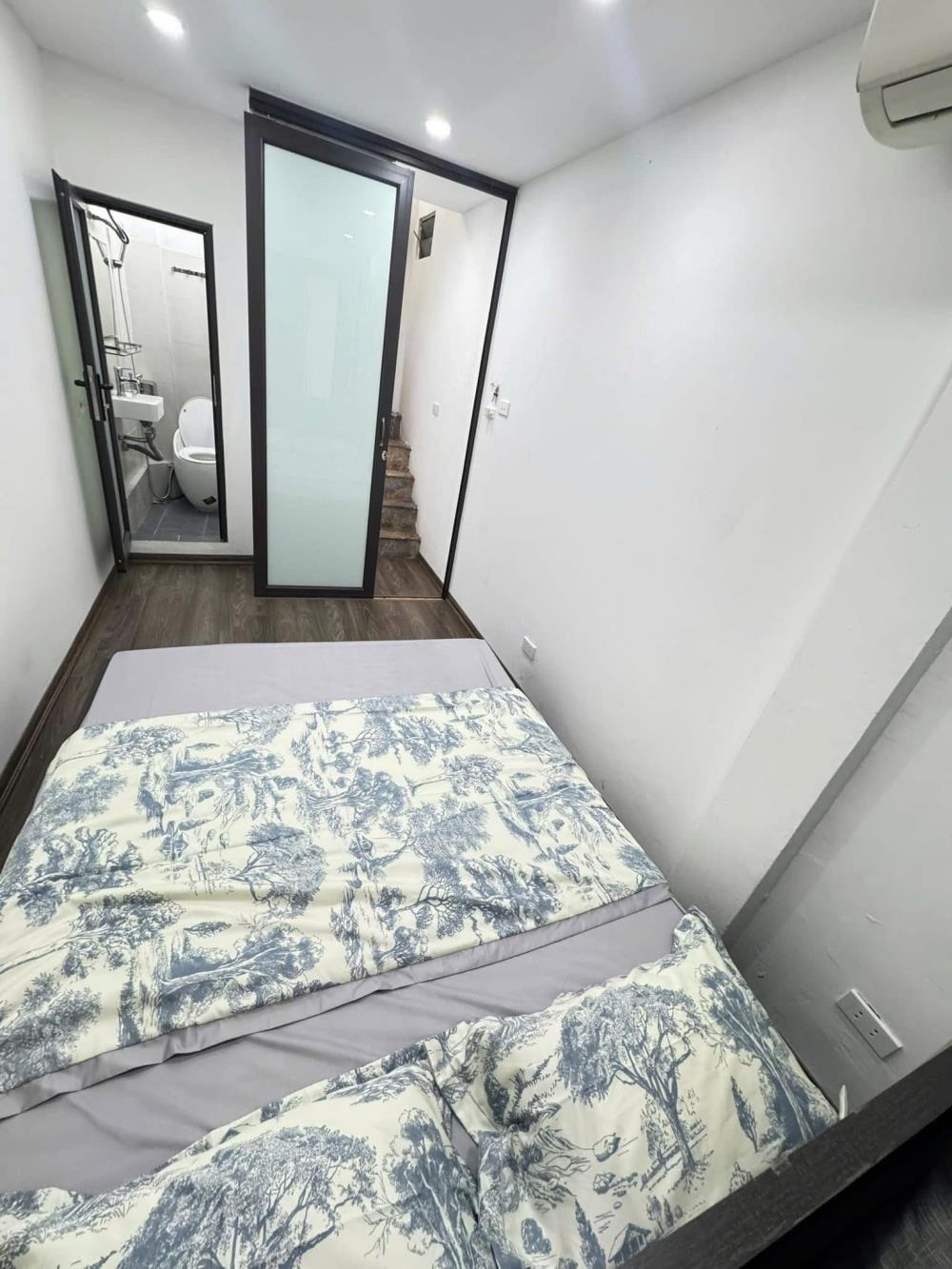Bán nhà Ngô Sĩ Liên, Đống Đa: 16m², 4 tầng, Full Nội Thất, 2.9 tỷ