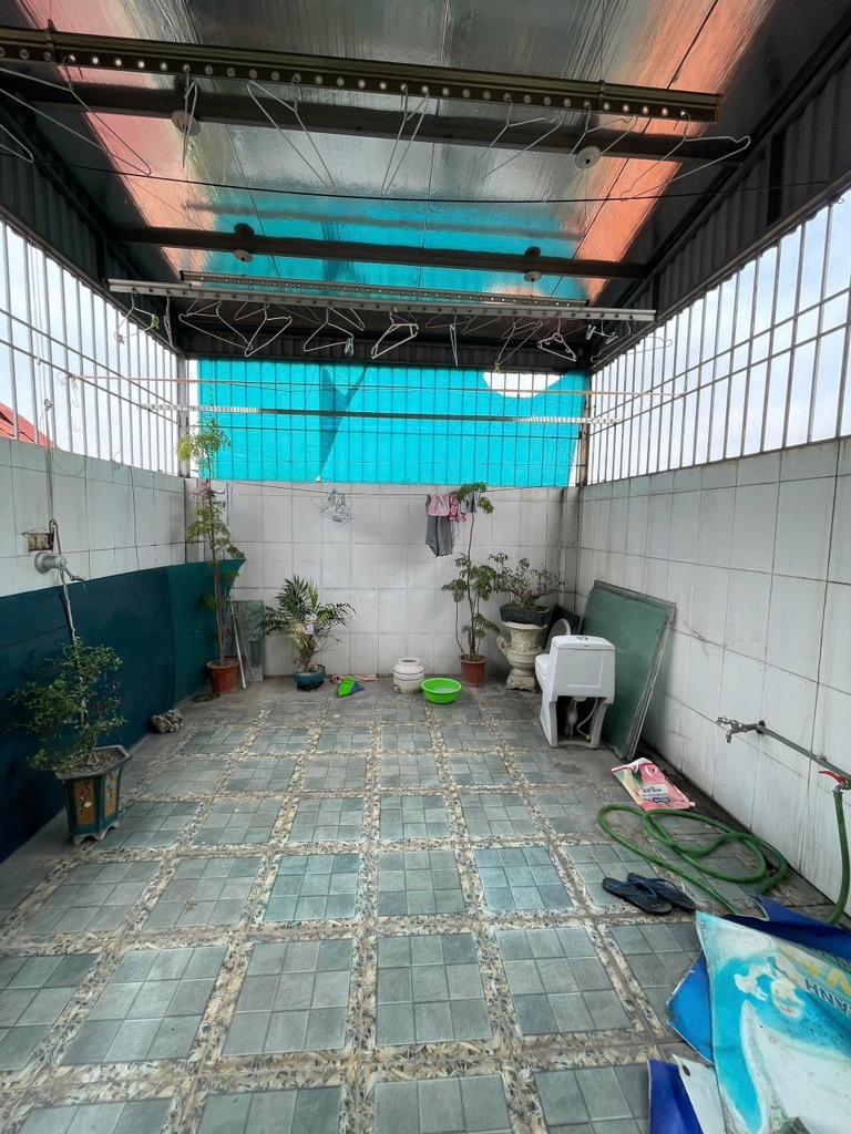 Bán Nhà Tây Trà Hoàng Mai 45m x 5T - Vị Trí Đắc Địa, Giá 8.5 Tỷ