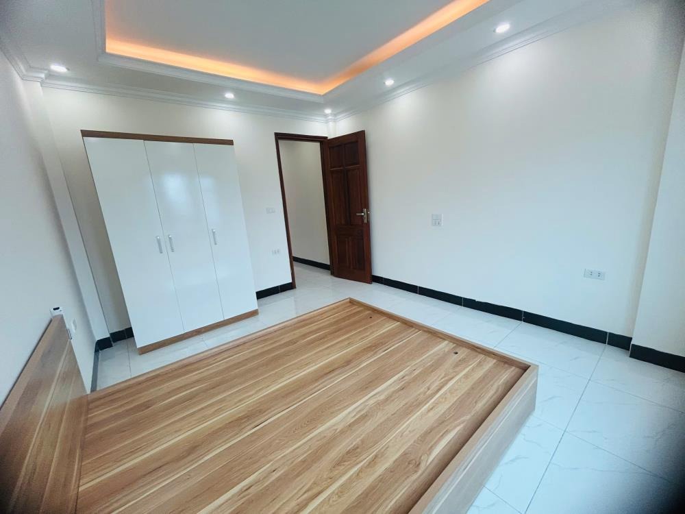 Cho Thuê Nhà 5 Tầng Kim Chung, Hoài Đức - Full Nội Thất, Giá 10 Triệu/Tháng