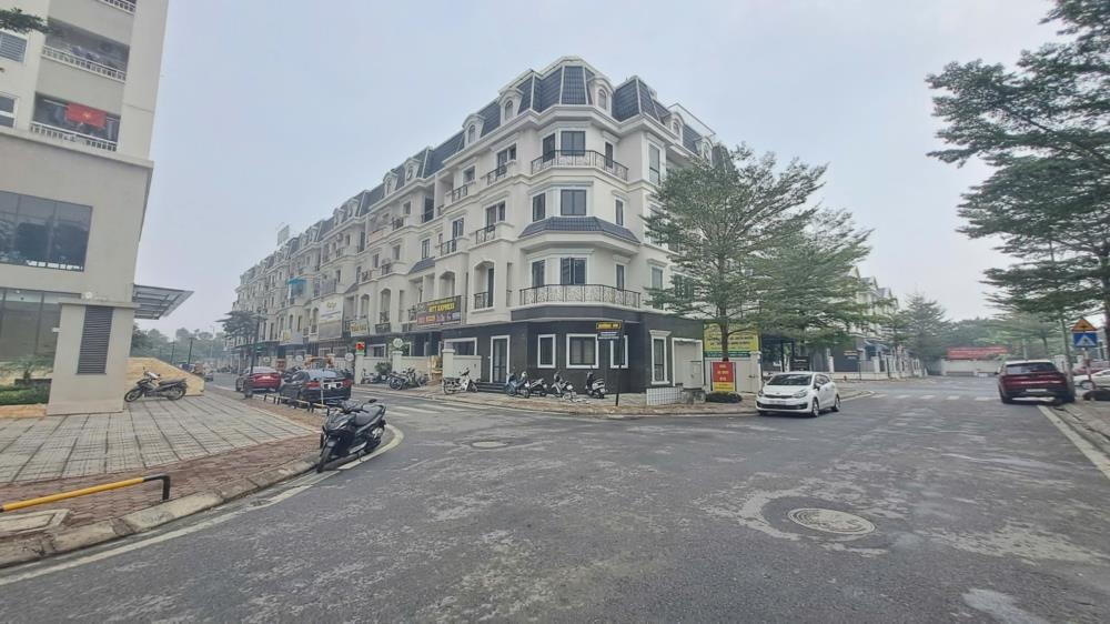 Bán Shophouse Mậu Lương - 71m2, 5 Tầng, Giá 16.5 Tỷ - Vị Trí Đắc Địa
