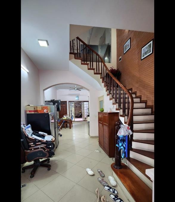 Siêu phẩm nhà giải phóng 128m2, 4 tầng, ngõ rộng, kinh doanh đỉnh, thang máy - Giá 32 tỷ+