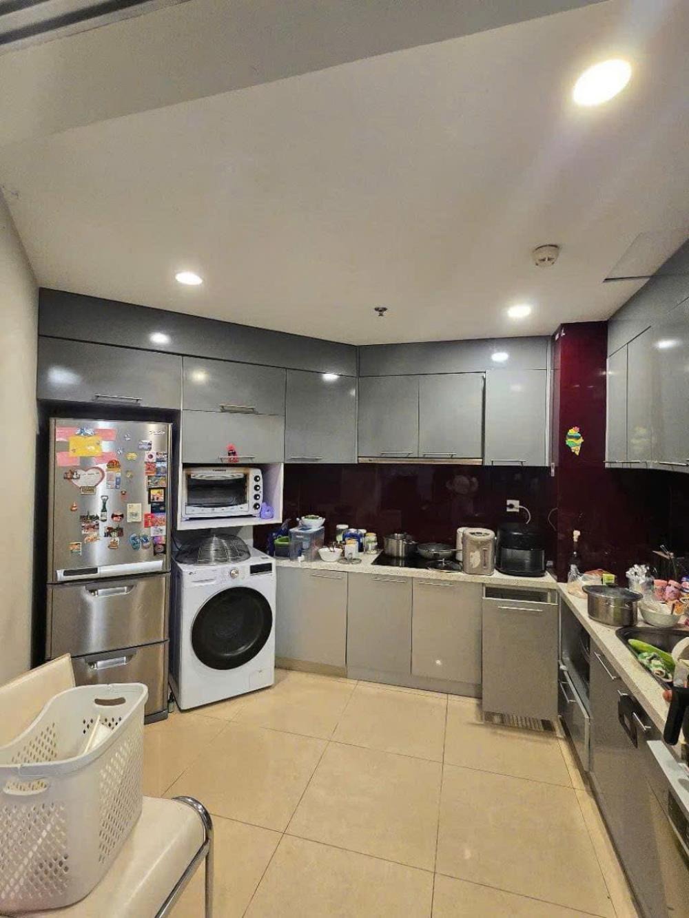 Bán chung cư B6 Giảng Võ, Ba Đình - 83m2, 3PN, View Hồ Tây - Giá 10 tỷ