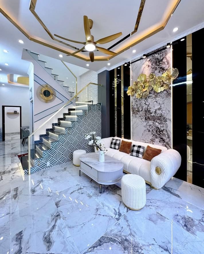 🏠 Nhà Tây Mỗ - Nam Từ Liêm: Giá 10 tỷ, 73m², Vị trí Đắc Địa
