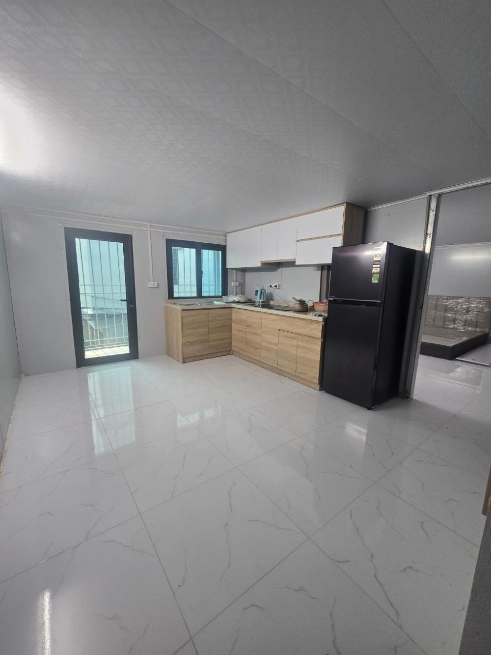 Nhà 7 Tầng Thang Máy, 44m² Đông Ngạc: Giá 9 Tỷ, Vị Trí Đắc Địa