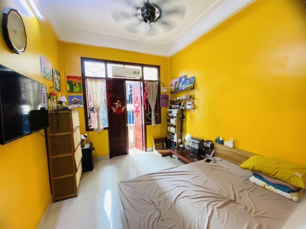 Bán nhà Kim Giang 5 tầng, 39m2, giá 9 tỷ - Vị trí đẹp, thông thoáng