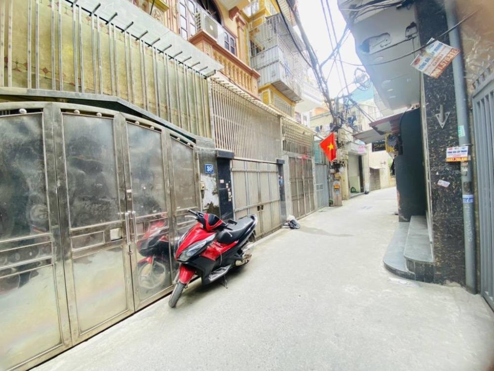 Bán nhà Kim Giang 5 tầng, 39m2, giá 9 tỷ - Vị trí đẹp, thông thoáng