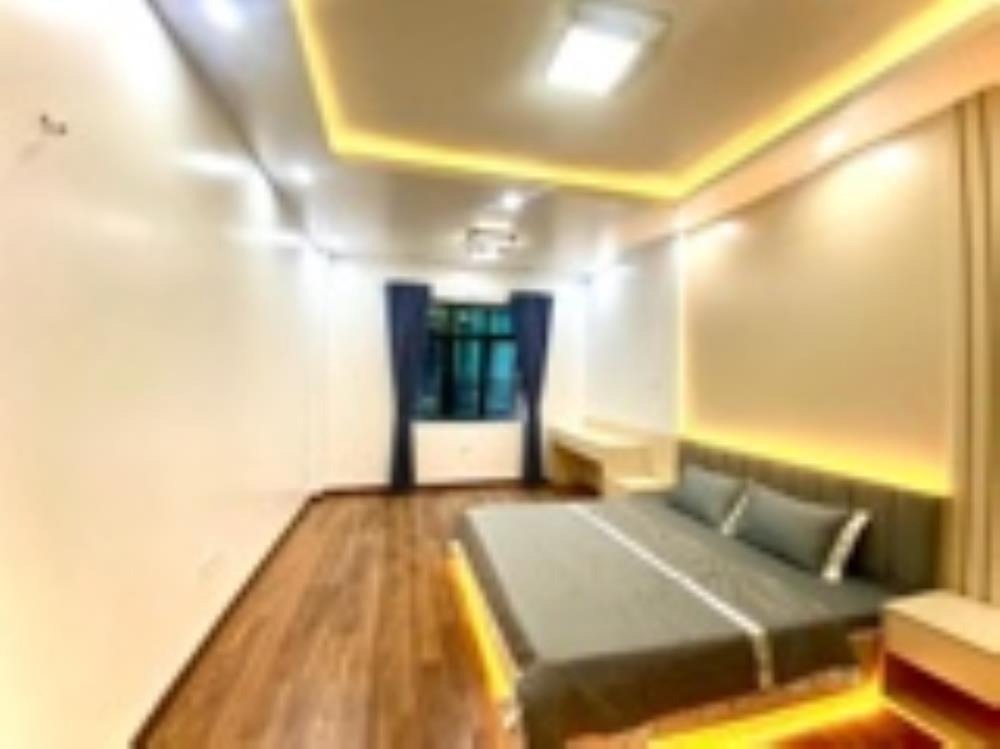 Bán Nhà Trịnh Văn Bô Vân Canh 5 Tầng, Full Nội Thất, Ô Tô Đỗ Cửa - Giá 4 tỷ