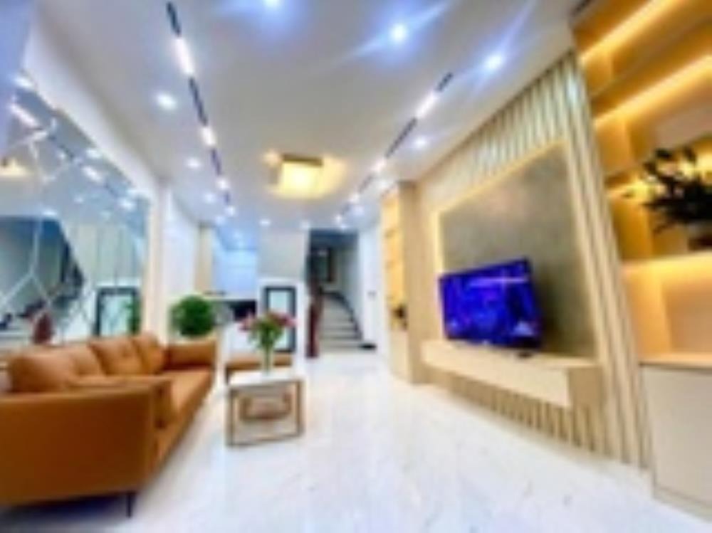 Bán Nhà Trịnh Văn Bô Vân Canh 5 Tầng, Full Nội Thất, Ô Tô Đỗ Cửa - Giá 4 tỷ