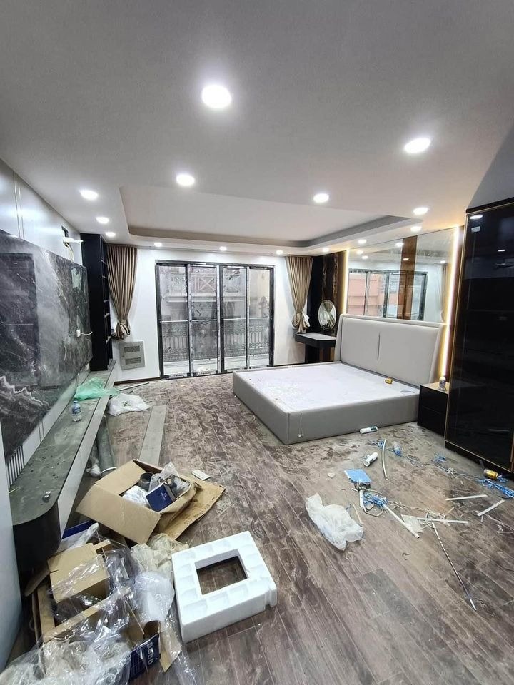 Bán nhà 7 tầng thang máy Hoài Đức, 52m2, gần chợ Lai Xá, kinh doanh đỉnh cao