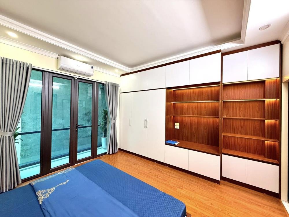 Cần Bán Nhà Đẹp Quận Hai Bà Trưng - 56m², 6 Phòng Ngủ, 11.2 Tỷ