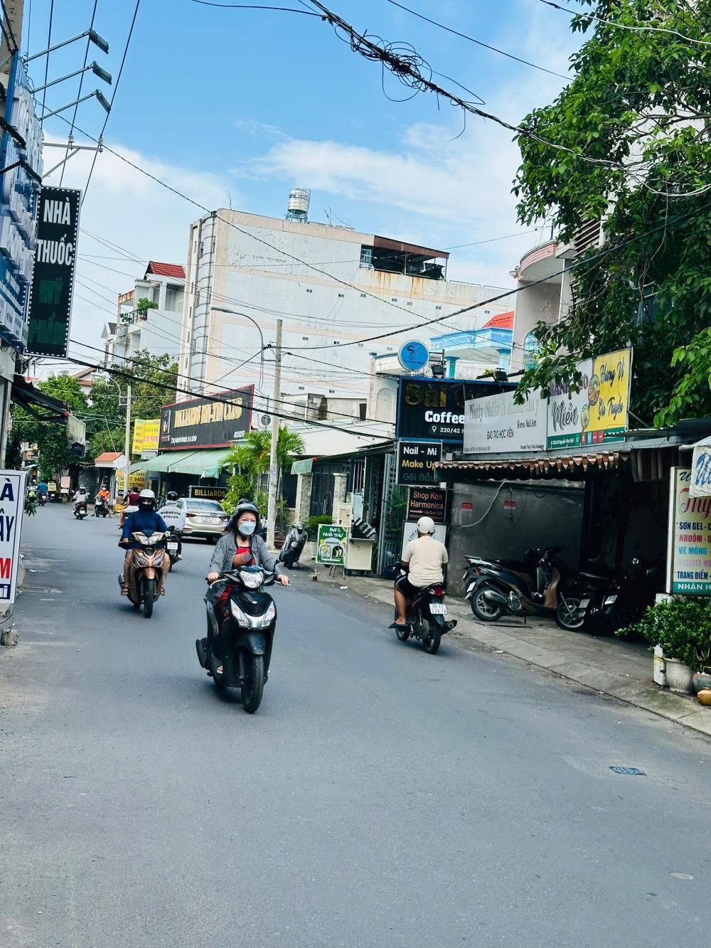 Biệt Thự 3 Tầng 120m2 Lô Góc Nguyễn Văn Khối - Giá 18 Tỷ
