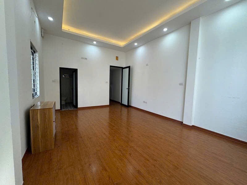 Bán nhà Mỹ Đình 36m2, 6 tầng, Full Nội thất, Oto 5 Chỗ