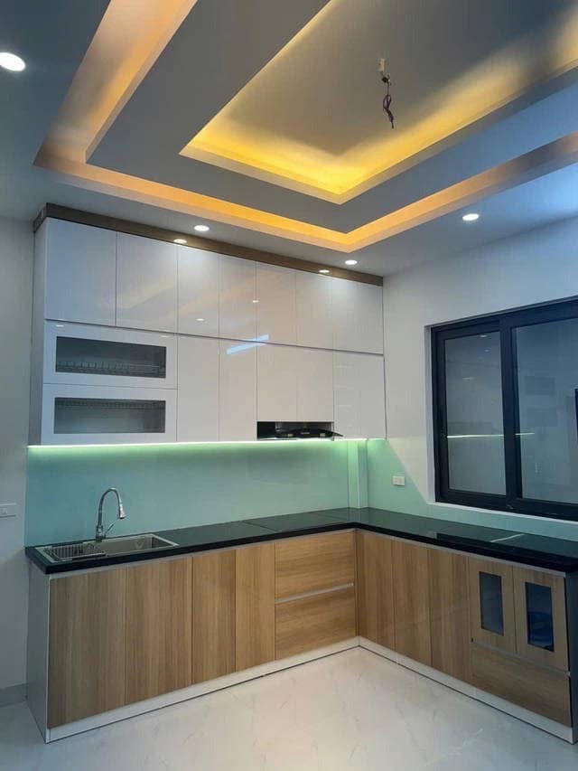 Bán Nhà Mỹ Đình 50m2, 4 Tầng, Mặt Tiền 4.1m, Full Nội Thất, Giá 8 Tỷ