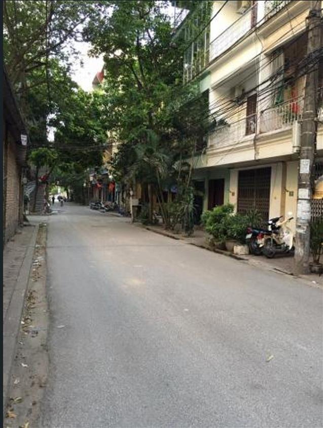 Tuyệt phẩm phân lô Bộ Công An: 130m2, Mặt tiền 8m, Giá 42 tỷ - Ngõ Hoàng Cầu