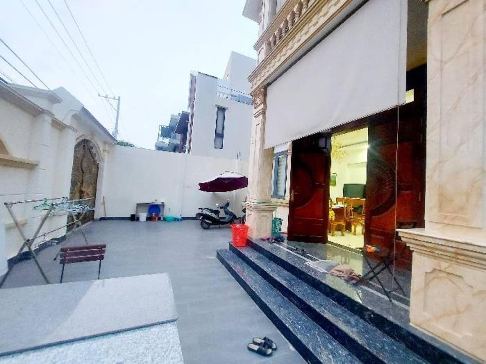🔥 Giảm 2 Tỷ - Biệt Thự 2 Mặt Tiền Lô Góc, Quận 12, 288m², Chỉ 19.x Tỷ