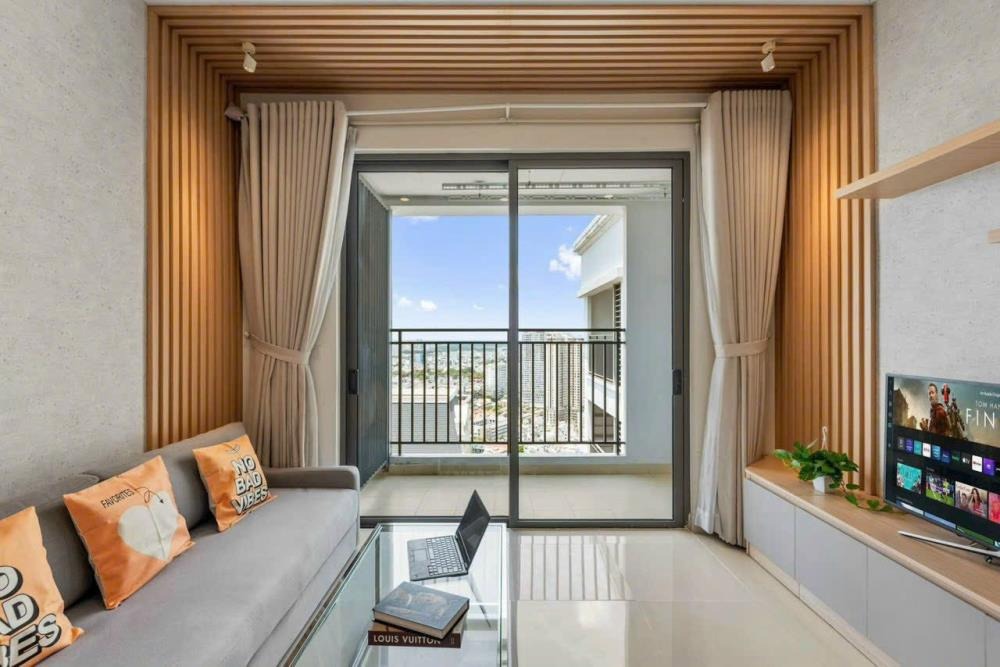 Căn hộ 2 phòng ngủ view công viên Gia Định - 1.9 tỷ full nội thất