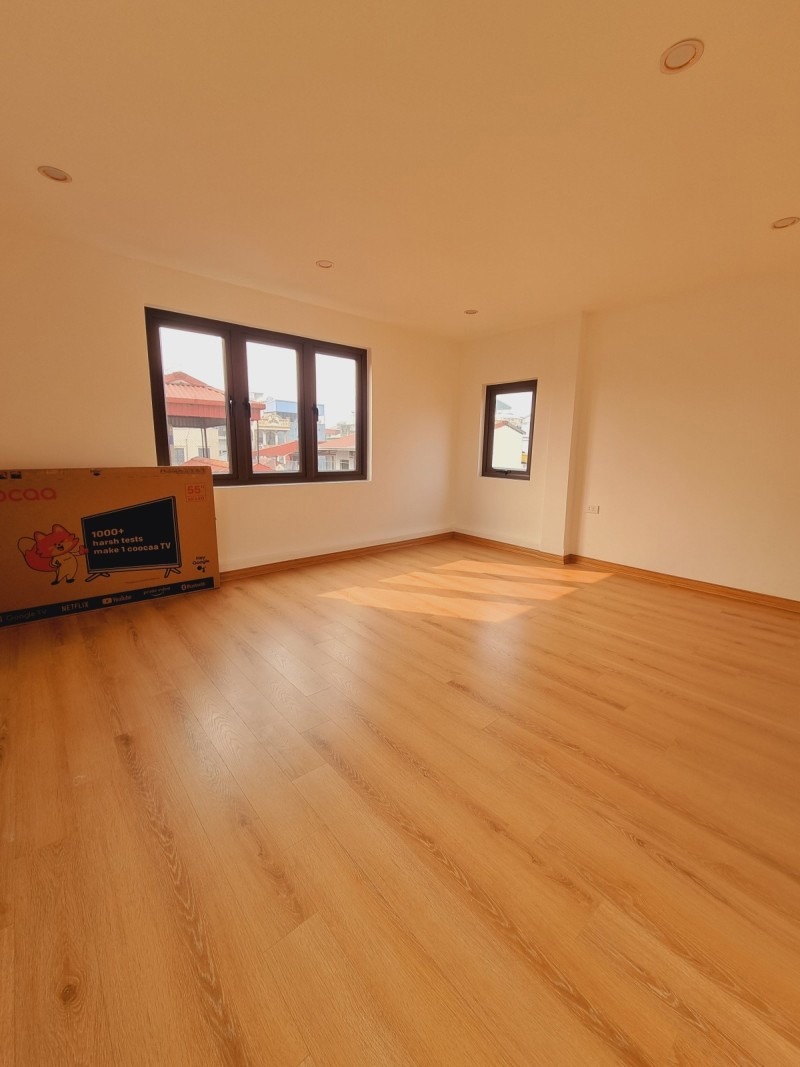 Bán Gấp Nhà Phố Đại La - 36m2 - 5 Tầng - Giá 6 Tỷ