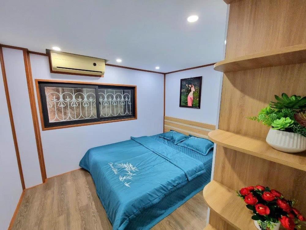 Nhà phố Văn Phú Hà Đông - 35m² - 5 Tầng - Full Nội Thất - Kinh Doanh - Giá Tốt