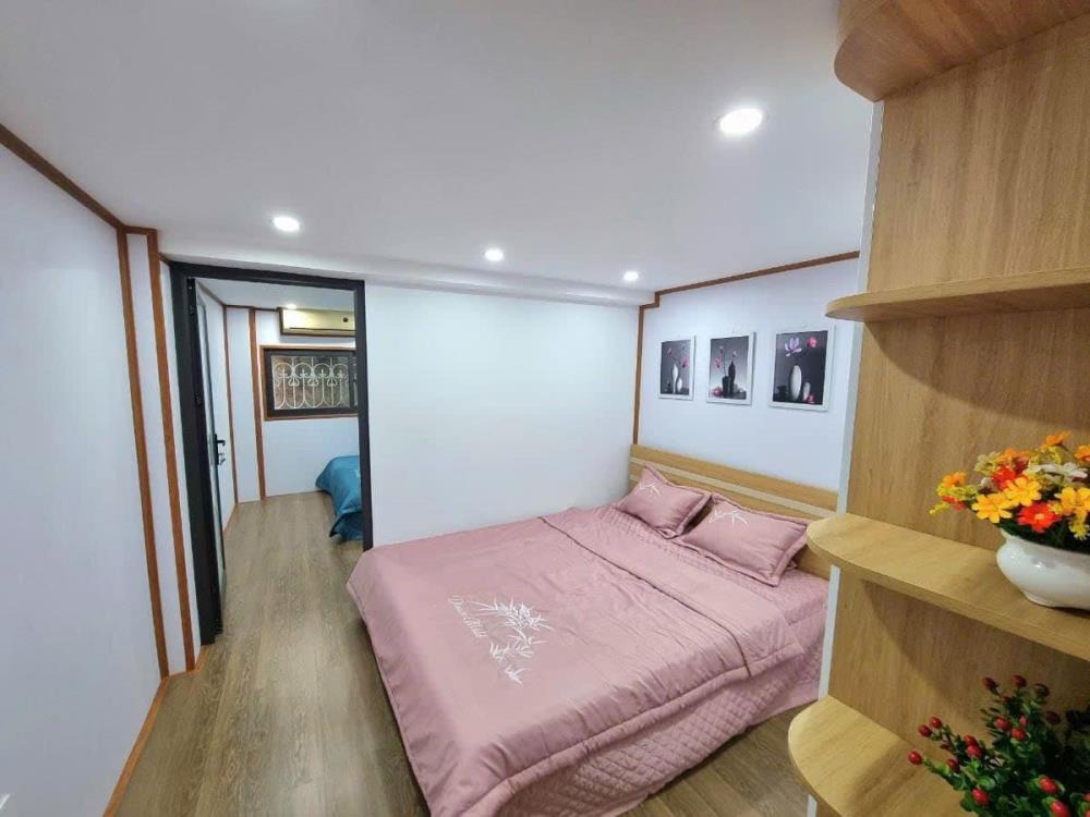 Nhà phố Văn Phú Hà Đông - 35m² - 5 Tầng - Full Nội Thất - Kinh Doanh - Giá Tốt