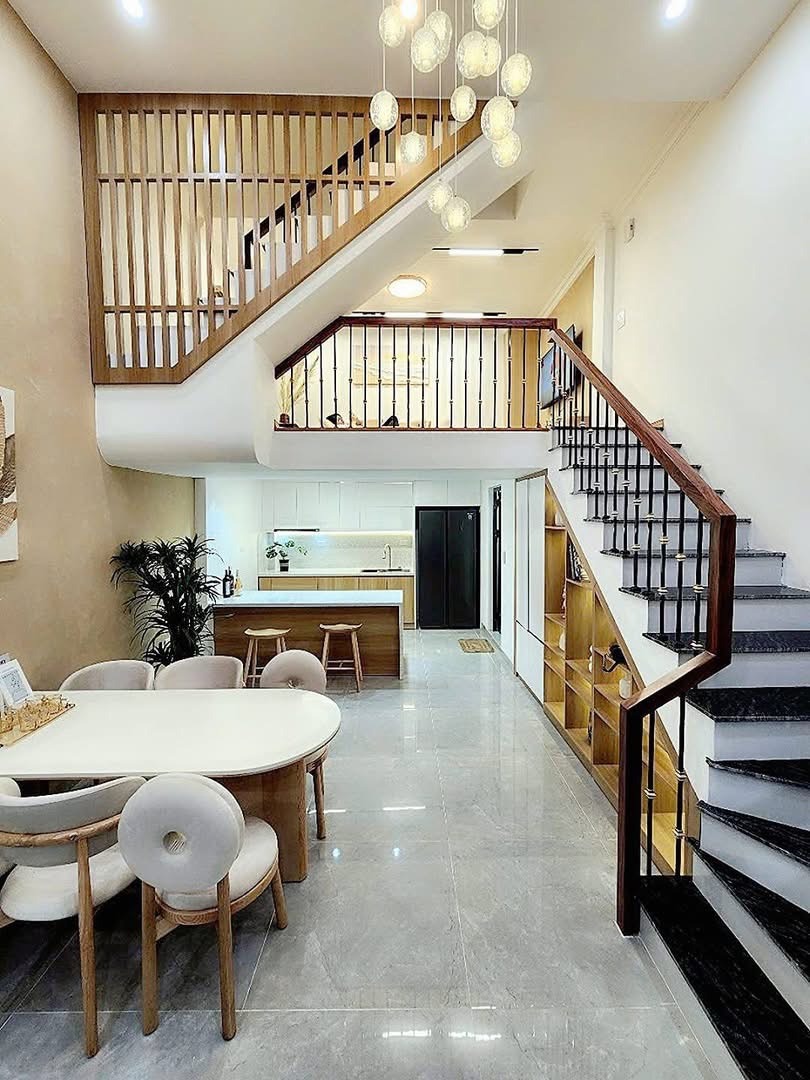 Bán nhà phố Văn Phú Hà Đông 40m2x5 tầng - Vỉa hè, Oto - Full NT - 11 tỷ