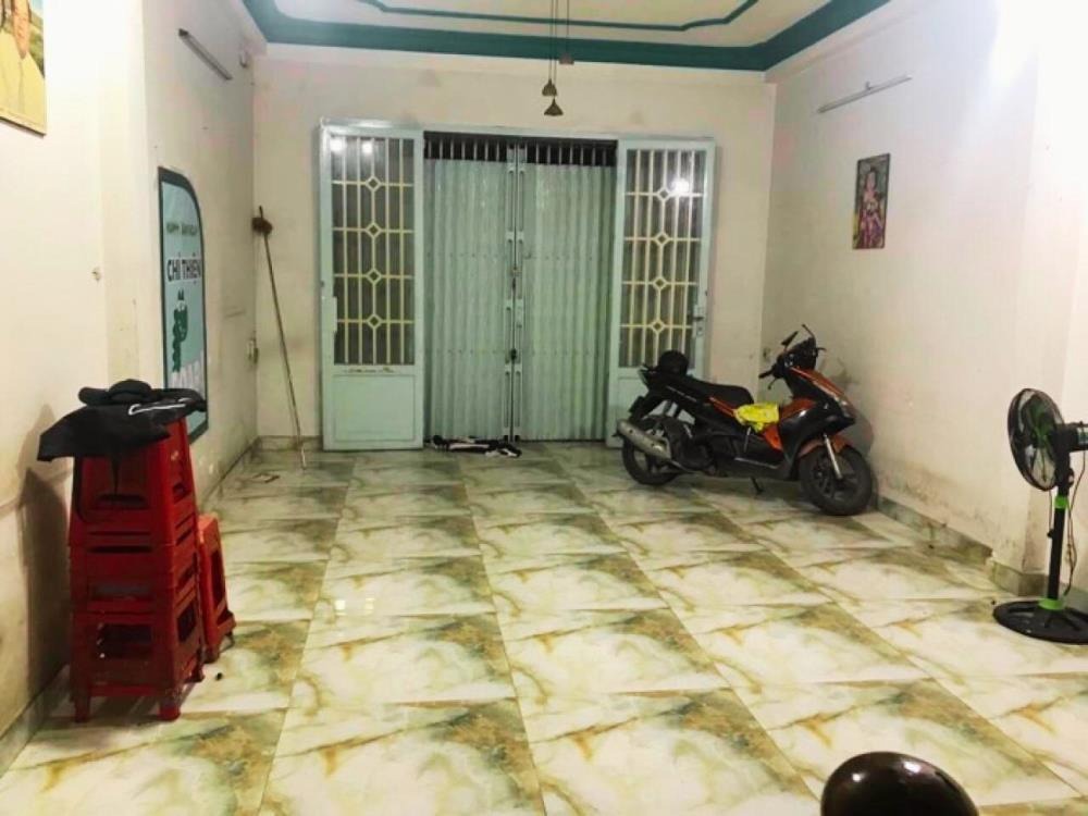 🔥 Bán Gấp Nhà Mặt Tiền 5 Tầng, 82m², Ngã Tư Ga Q12 - Giá Rẻ Chỉ 8.5 tỷ